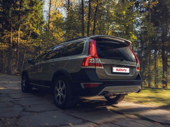 2013 Volvo XC70 II Рестайлинг, бежевый - вид 5