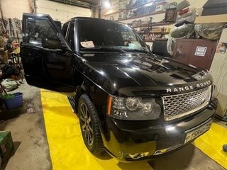2010 Land Rover Range Rover Supercharged III Рестайлинг 2, чёрный, 1555000 рублей, вид 4