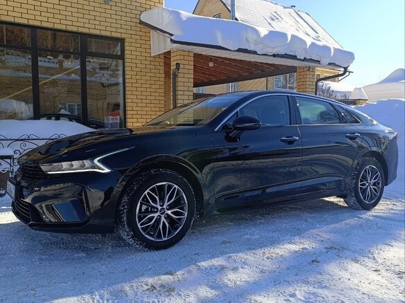 2025 Kia K5 III, чёрный, 3850000 рублей - вид 3