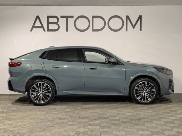 2025 BMW X2 xDrive25i II (U10), серый - вид 6