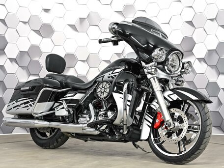 2014 Harley-Davidson Street Glide Special, чёрный, 1477000 рублей, вид 1