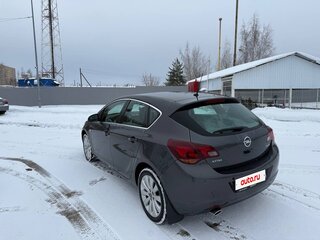 2012 Opel Astra J Рестайлинг, серый, 620000 рублей, вид 4
