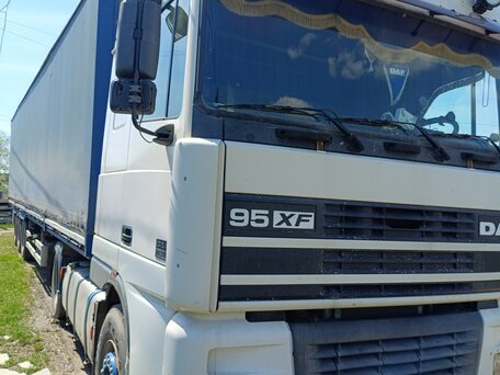 1998 DAF 95XF, белый, 1850000 рублей, вид 1