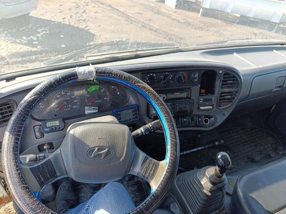 2012 Hyundai HD65, белый, 850000 рублей - вид 5