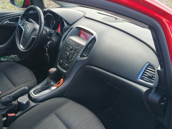 2012 Opel Astra J Рестайлинг, красный, 840000 рублей - вид 18