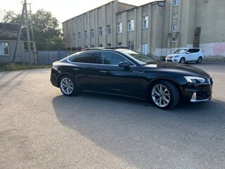 2022 Audi A5 Sportback 40 TFSI II (F5) Рестайлинг, чёрный, 3800000 рублей, вид 2