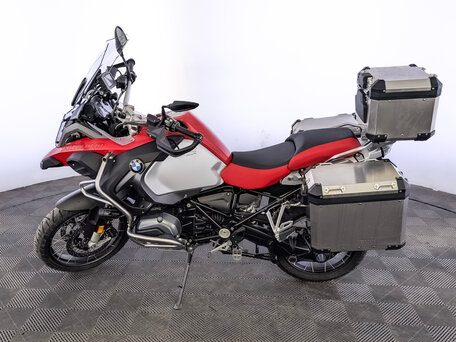 2017 BMW R 1200 GS Adventure, красный, 1790000 рублей, вид 4