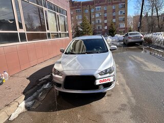 2012 Mitsubishi Lancer X Рестайлинг, серебристый, 800000 рублей, вид 4
