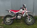 2023 BSE Z3, красный, 135000 рублей - вид 5