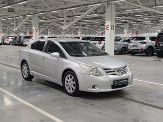 2010 Toyota Avensis III, серебристый, 965000 рублей, вид 3