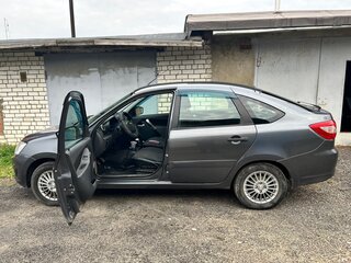 2016 Lada (ВАЗ) Granta I, серебристый, 400000 рублей, вид 2
