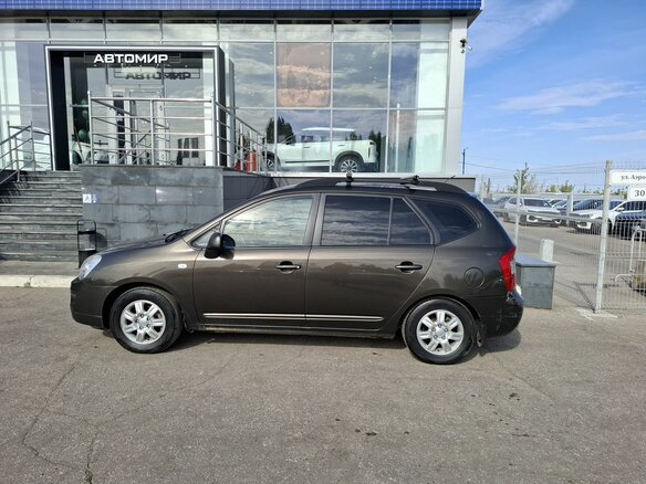 2010 Kia Carens II (UN), коричневый, 740000 рублей - вид 7