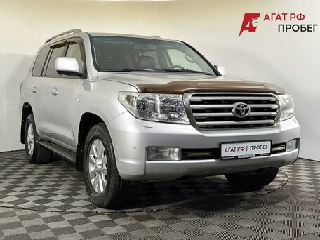 2011 Toyota Land Cruiser 200 Series, серебристый, 3049000 рублей, вид 3