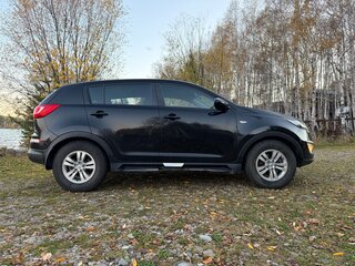 2011 Kia Sportage III, чёрный, 1050000 рублей, вид 4