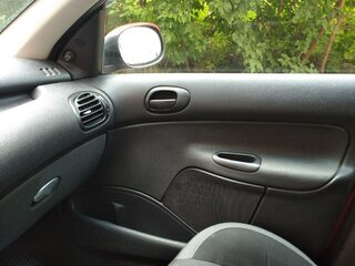2006 Peugeot 206, красный, 450000 рублей, вид 4
