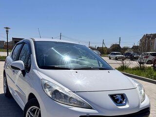 2010 Peugeot 207 I Рестайлинг, белый, 610000 рублей, вид 5