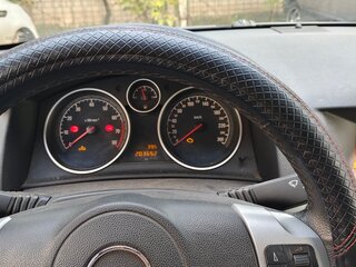 2011 Opel Astra H Рестайлинг, серый, 250000 рублей, вид 5
