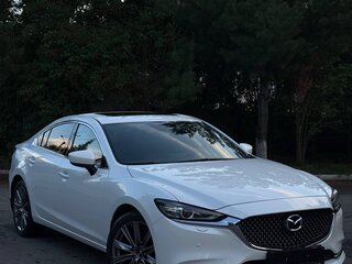 2018 Mazda 6 III (GJ) Рестайлинг 2, белый, 4800000 рублей, вид 5