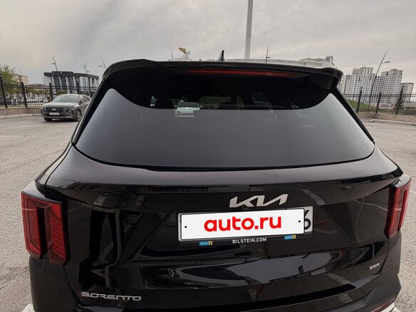 2024 Kia Sorento IV Рестайлинг, чёрный, 4600000 рублей - вид 5