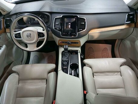 2021 Volvo XC90 B5 II Рестайлинг 1, чёрный, 3816950 рублей, вид 5