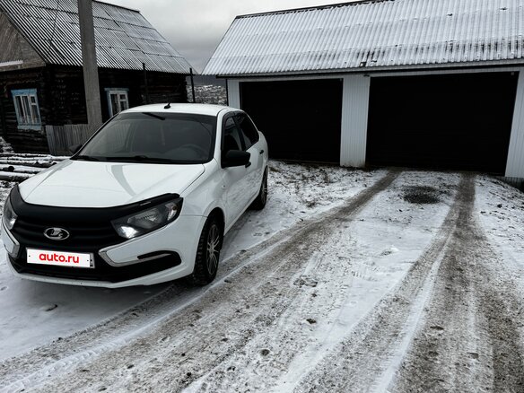 2018 Lada (ВАЗ) Granta I Рестайлинг, белый, 450000 рублей