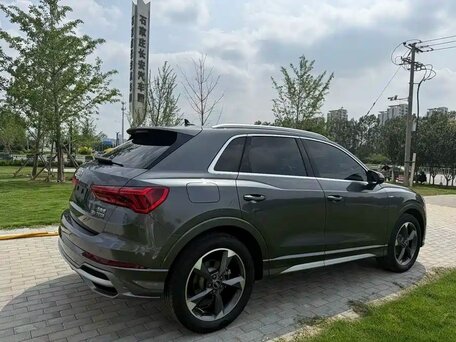 2022 Audi Q3 35 TFSI II (F3), серый, 2650212 рублей, вид 4
