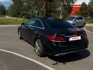2013 Mercedes-Benz E-Класс 200 IV (W212, S212, C207) Рестайлинг, чёрный, 1600000 рублей, вид 3