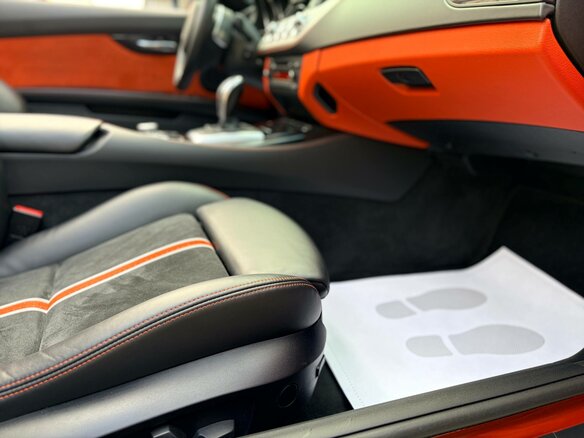 2016 BMW Z4 20i II (E89) Рестайлинг, оранжевый, 3580000 рублей - вид 25