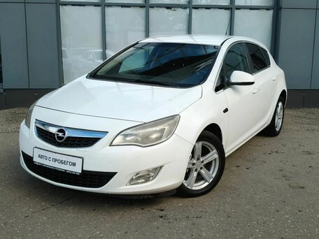 Opel Astra J