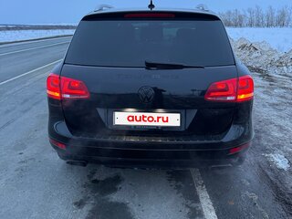 2011 Volkswagen Touareg II, чёрный, 1900000 рублей, вид 4