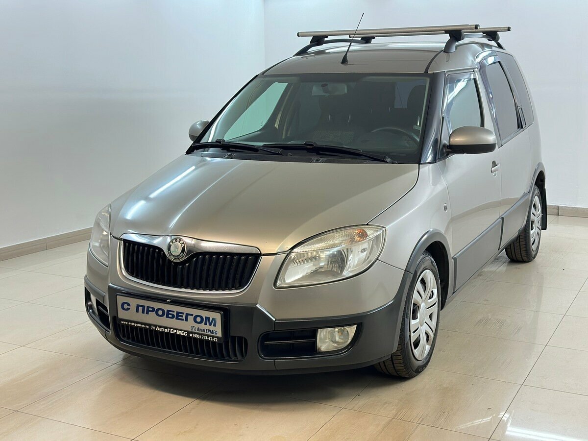Открыть фотографии: Skoda Roomster I