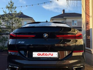 2020 BMW X6 40d III (G06), чёрный, 6900000 рублей, вид 2