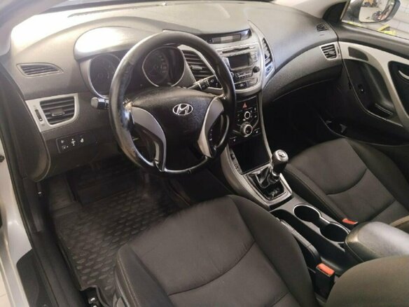 2015 Hyundai Elantra V (MD) Рестайлинг, серебристый - вид 7