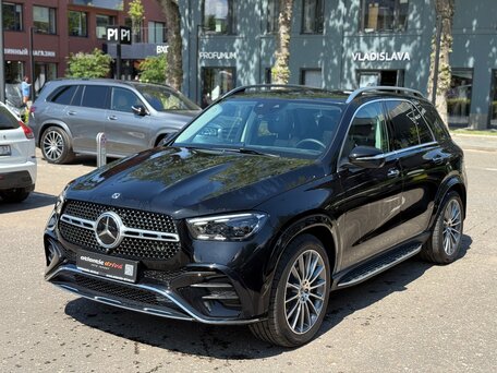 2026 Mercedes-Benz GLE 450 II (V167) Рестайлинг, чёрный, 11340000 рублей, вид 1