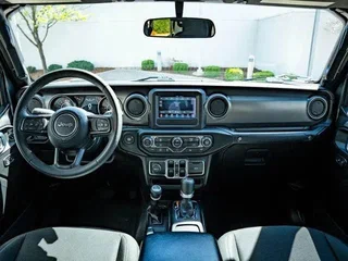 2023 Jeep Gladiator II (JT), серебристый, 4900000 рублей, вид 4