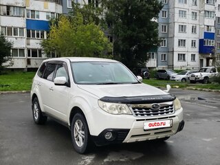 2011 Subaru Forester III Рестайлинг, белый, 1100000 рублей, вид 2