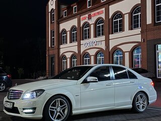 2011 Mercedes-Benz C-Класс 180 BlueEFFICIENCY III (W204) Рестайлинг, белый, 1800000 рублей, вид 5