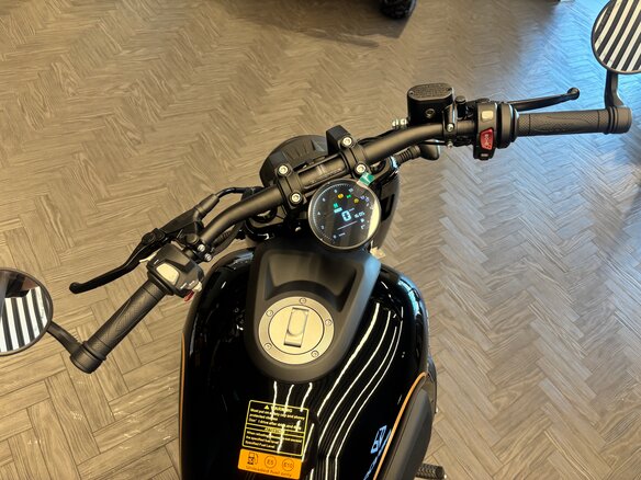 2026 QJMotor SRV 400 VS, чёрный, 465000 рублей - вид 10