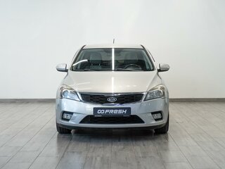 2010 Kia Ceed I Рестайлинг, серебристый, 769000 рублей, вид 3