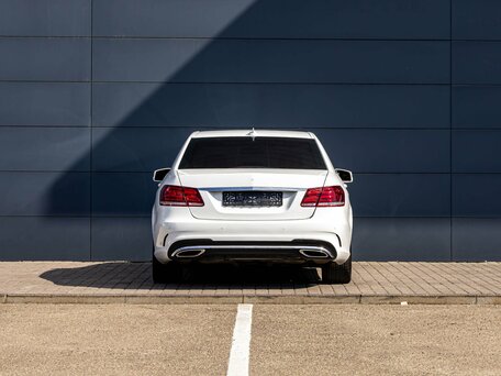 2014 Mercedes-Benz E-Класс 200 IV (W212, S212, C207) Рестайлинг, белый, 1795000 рублей, вид 5