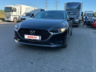 2019 Mazda 3 IV (BP), чёрный, 2100000 рублей, вид 3