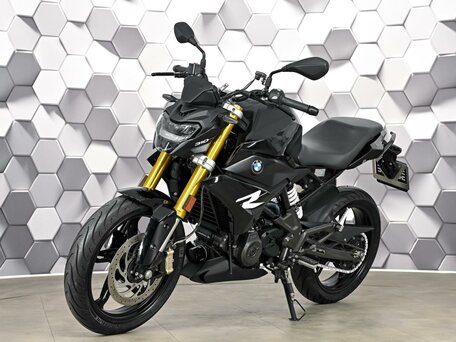 2023 BMW G 310 R, чёрный, 479000 рублей, вид 2