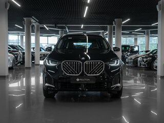 2025 BMW X3 Long 30L xDrive IV (G45/G48), чёрный, 7500000 рублей, вид 3