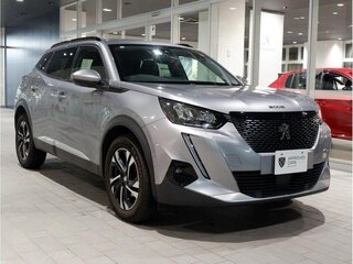 2022 Peugeot 2008 II, серебристый, 1300005 рублей, вид 1