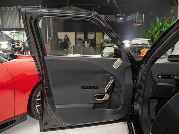 2024 Mini Aceman SE, серый, 4200000 рублей - вид 21