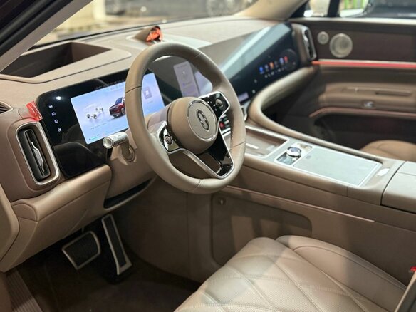 2026 Aito M9 75.4 kWh II, красный - вид 14