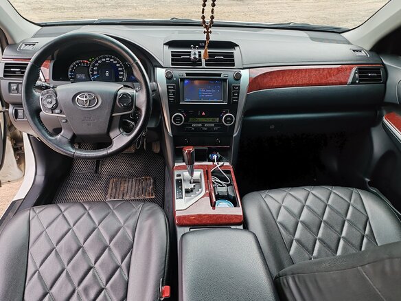2014 Toyota Camry VII (XV50), белый, 1785000 рублей - вид 11