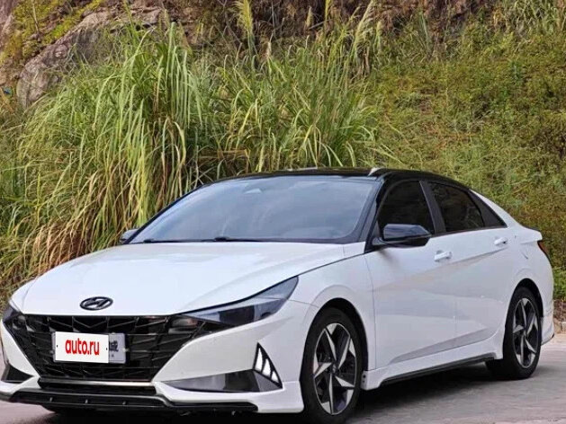 Открыть фотографии: Hyundai Elantra VII (CN7)