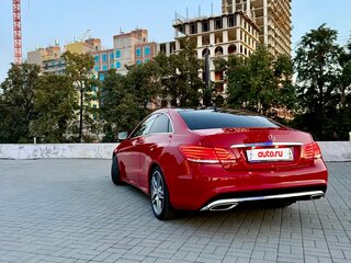 2015 Mercedes-Benz E-Класс 200 IV (W212, S212, C207) Рестайлинг, красный, 2850000 рублей, вид 5