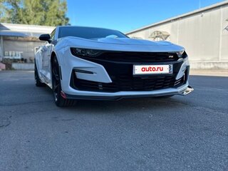 2020 Chevrolet Camaro VI Рестайлинг, белый, 4000000 рублей, вид 4